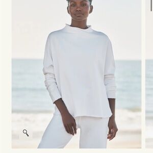 Frank & Eileen Effie, size large in white